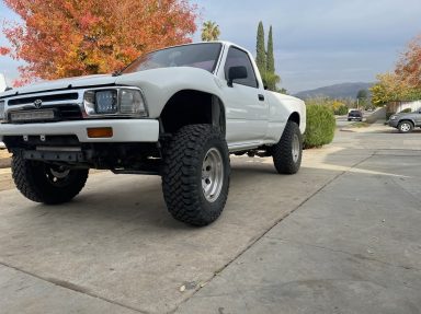 Prerunner Lift Kits for your Toyota Pickup